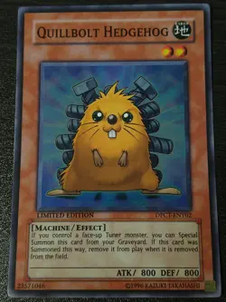 Yu-Gi-Oh Card - DPCT-ENY02 - QUILLBOLT HEDGEHOG (super rare holo) - NM - Image 1