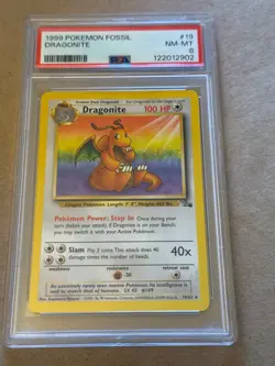 Dragonite 19/62 Fossil Regular rainbow Pokemon card PSA 8 NM-MT - Image 1