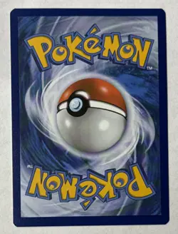2021 Pokemon TCG Pikachu 005/025 Holo Celebrations 25th Anniversary Ungraded - Image 2