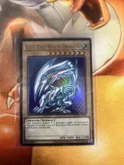Blue-Eyes White Dragon Ultra Rare LCKC-EN001 SDK Art Near Mint Yugioh - Image 1