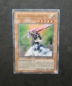 MP-HP YUGIOH SILENT SWORDSMAN LV5 Ultra Holo FET-EN008 - Image 1