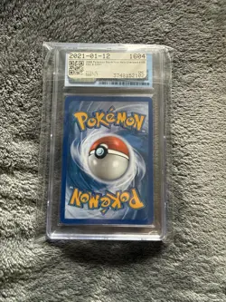 Pokemon TCG Charizard Stormfront Holo Card 103/100 - Image 2