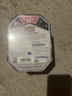 Pokemon TCG: Spring V Heroes Tin - Sylveon V - 4 Booster Packs - Image 2