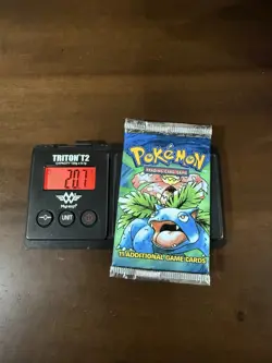 SEALED Base Set Booster Pack Wizards Of The Coast Pokemon Venusaur Pack Art - Image 1