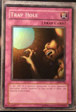 YUGIOH ERROR/MISPRINT - Holo Bleed - Super Rare - Trap Hole - LOB-058 - LP - Image 1