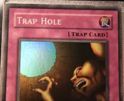 YUGIOH ERROR/MISPRINT - Holo Bleed - Super Rare - Trap Hole - LOB-058 - LP - Image 3
