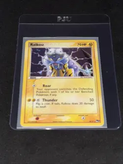 Pokemon Raikou 3/17 POP Series 2 Promos Holo Rare LP - Image 1