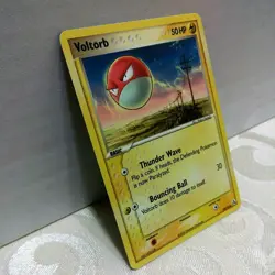 POKEMON Voltorb 68/92 EX Legend Maker Set, Common, NM Condition - Image 2