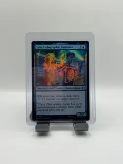 MTG, Lyla, Holographic Assistant FOIL 7 Marvel's Spider-Man: Eternal-Legal Foil - Image 1
