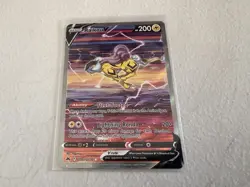 Raikou V GG41/GG70 Crown Zenith Galarian Gallery Holo Ultra Rare Pokemon TCG - Image 1