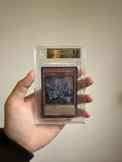 Blue-Eyes Jet Dragon BGS Gem Mint 9.5 (Prismatic Secret Rare) - YuGiOh! - Image 1
