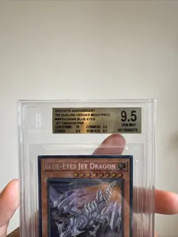 Blue-Eyes Jet Dragon BGS Gem Mint 9.5 (Prismatic Secret Rare) - YuGiOh! - Image 4