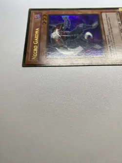 Yu-Gi-Oh! Necro Gardna Ultra Rare Limited Edition GLD2-EN027 HP - Image 5
