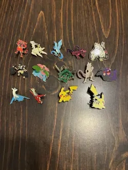 Pokemon Pin Lot of 12 Mega Rayquaza Pikachu Mewtwo Venusaur Latios Latias - Image 1