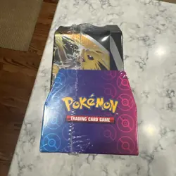 Pokemon Sword and Shield Evolving Skies Elite Trainer Box and Tin Costco Combo - Image 5
