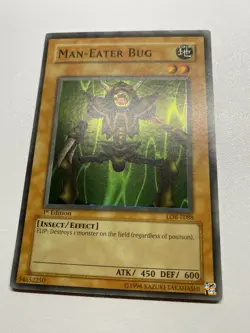 Yugioh Man-Eater Bug 1st Edition Super Rare LOB-EN088 MP - Image 1