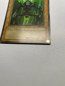 Yugioh Man-Eater Bug 1st Edition Super Rare LOB-EN088 MP - Image 2