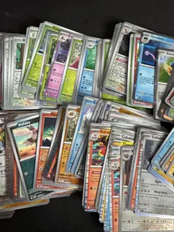 Pokemon Tcg Holo/Reverse Holo Bulk 200 Card Lot BLK WHT DRI SSP - Image 3