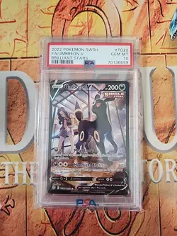 PSA 10 Umbreon V TG22/TG30 Pokemon SWSH09: Brilliant Stars Trainer Gallery Card - Image 1