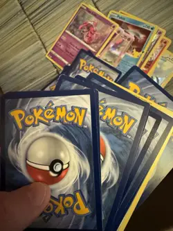 *DAMAGED* 6000+ Pokemon TCG Common/Uncommon/Rare Bulk Holo Card Lot - Image 2