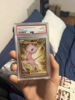 2023 POKEMON SV 151 - MEW EN #205/165 MEW EX ULTRA-PREMIUM COLLECTION PSA 10 - Image 1