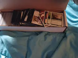 800 Count Box Filled With Magic Cards Some Older - Image 1