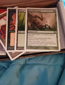 800 Count Box Filled With Magic Cards Some Older - Image 3