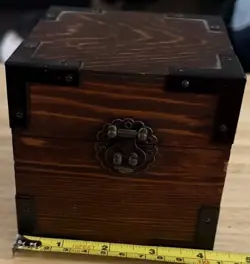 Lockable Wooden Deck Box for MTG Magic EDH Commander Yugioh Pokemon - Image 3