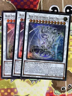 Yugioh Blue-Eyes Ultimate Spirit Dragon SDWD-EN043 Playset - Image 1
