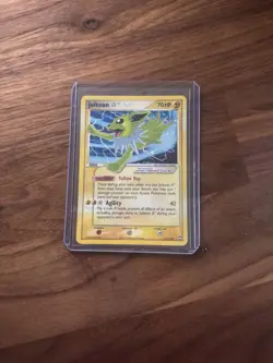Jolteon Gold Star Holo Ultra Rare Vintage Pokemon Card 101/108 EX Power Keepers - Image 1