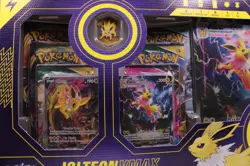 pokemon Jolteon VMAX premium Collection Box (factory Damaged) - Image 4