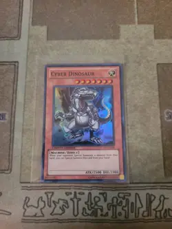 YUGIOH CYBER DINOSAUR CT07-EN008 SUPER LIMITED ED NM - Image 1