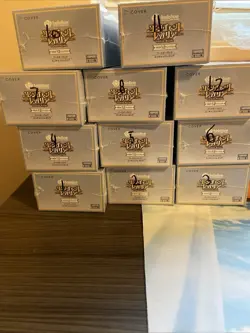 Hololive Card Game Booster Pack Enchant Regalia BOX - Sealed Shrink Wrapped JPN - Image 2