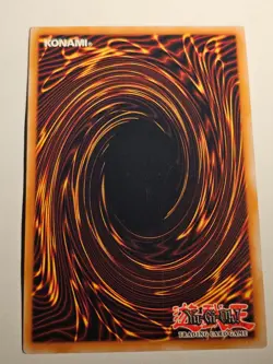 Dark Magician (V.3 - Ultra Rare)●YUGIOH●YGLD●2015●PORTUGUESE●1st ED●NM●35002 - Image 2