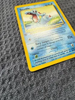 Totodile 81/111 Neo Genesis 1st Edition Pokemon Card - MP Small Dent See Images - Image 2