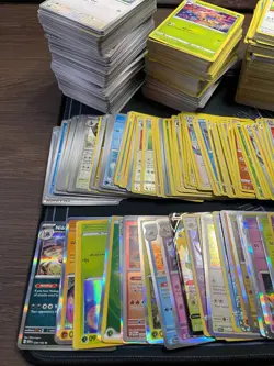 HUGE pokemon TCG lot, tons of holos. 151, Astral Radiance, and more! - Image 2