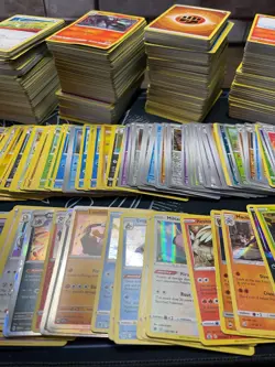 HUGE pokemon TCG lot, tons of holos. 151, Astral Radiance, and more! - Image 4