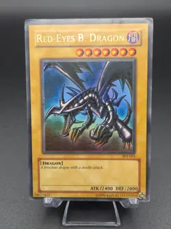 Red-Eyes Black Dragon SDJ-001 YuGiOh Starter Deck: Joey Ultra Rare 2003 - Image 1