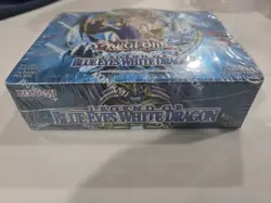 Yu-Gi-Oh 25th Anniversary Edition - Legend of Blue Eyes White Dragon Booster Box 83717860532 - Image 2