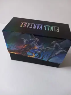 MTG Final Fantasy Gift Bundle Card Box, Dice and 250+ C/U Cards. - Image 3