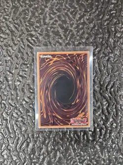 Blue-Eyes Alternative Ultimate Dragon TN19-EN001 2019 Gold Sarcophagus Tin... - Image 2
