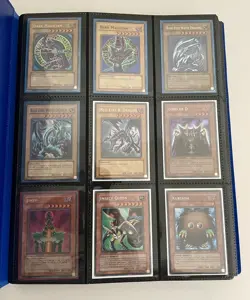 Yugioh Vintage 16 Foil/360 Card Binder Lot Dark Magician Blue-Eyes Red-Eyes 2002 - Image 2