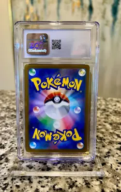 Pokemon CGC Mint+ 9.5 - Mew Holo #52/172 VStar Universe Japanese Slab! - Image 2