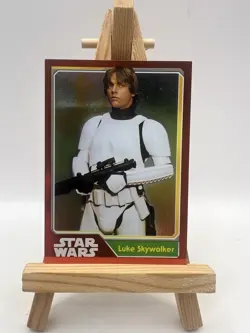 STAR WARS : Luke Skywalker #161 Topps UK Foil Trading Card THE FORCE AWAKENS - Image 1