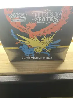 Pokemon TCG: Hidden Fates Elite Trainer Box (145 Cards) 820650824739 - Image 1