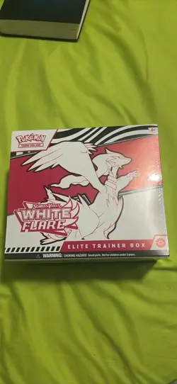 Pokemon TCG: Scarlet & Violet - WHITE FLARE Elite Trainer Box FACTORY SEALED ETB - Image 2
