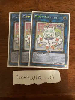 3x Yugioh Yummy Snatchy JUSH-EN022 1st Edition Starlight Rare Near Mint Playset - Image 1