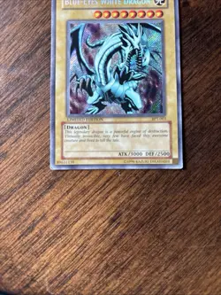 Yu-Gi-Oh! TCG Blue-Eyes White Dragon BPT-003 Limited Edition - Image 3