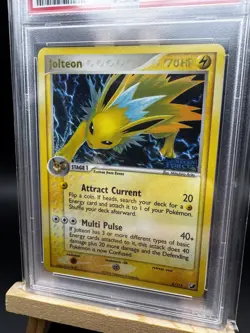 2005 POKEMON EX UNSEEN FORCES #8 JOLTEON-REVERSE FOIL PSA 9 - Image 3