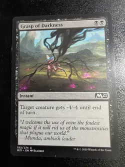 Grasp of Darkness Core Set 2021 Regular - Image 1
